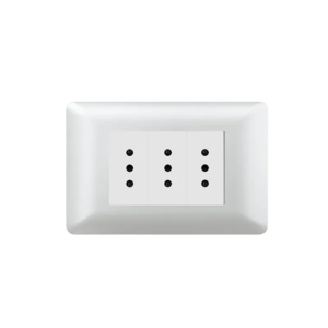 Tomacorriente Triple 10A Nova Plata Gris (Modulo Blanco)
